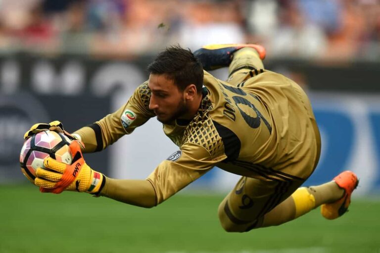 Calciomercato: al Milan serve la cessione di un top player, Donnarumma verso il Chelsea