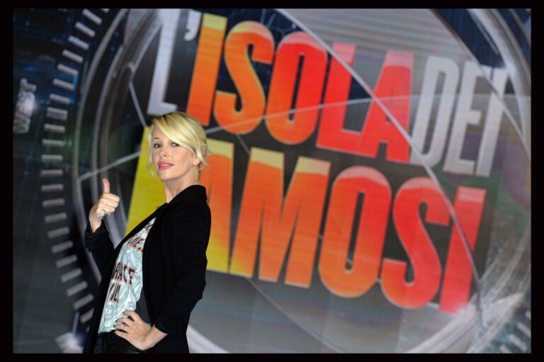 Isola dei Famosi 2018, Miriana Trevisan rifiuta la proposta: non sarà una naufraga dell'Isola