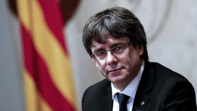 Spagna: Carles Puigdemont rinuncia alla presidenza della Catalogna