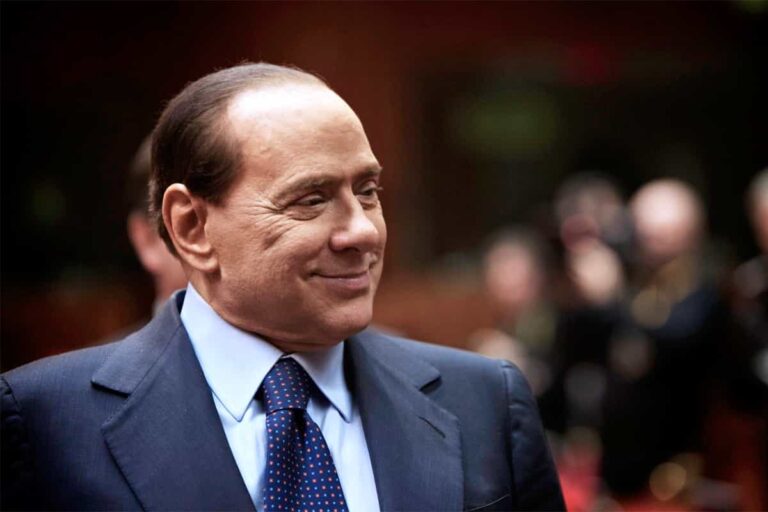 Silvio Berlusconi viene riabilitato dal Tribunale di Sorveglianza, si può candidare!