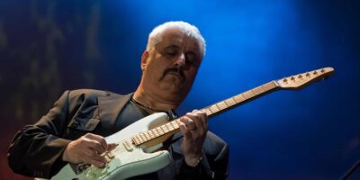 Pino Daniele, concerto-tributo a Napoli: tutti gli artisti che si esibiranno il 7 giugno 2018!