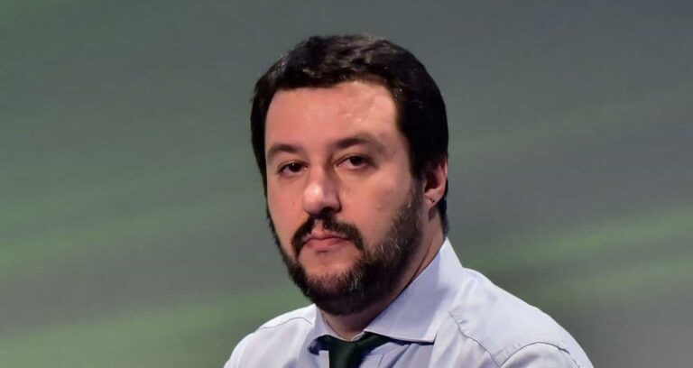 Vaccini: il ministro della salute Grillo risponde a Matteo Salvini sulle sue posizioni no-vax