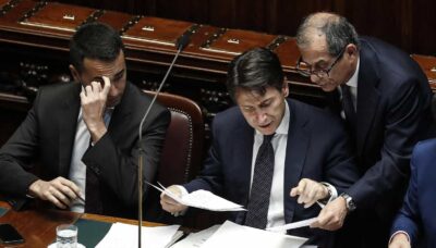 Def, intesa raggiunta: trovati fondi per pensioni e reddito di cittadinanza