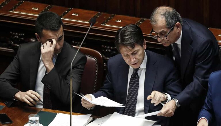 Def, intesa raggiunta: trovati fondi per pensioni e reddito di cittadinanza