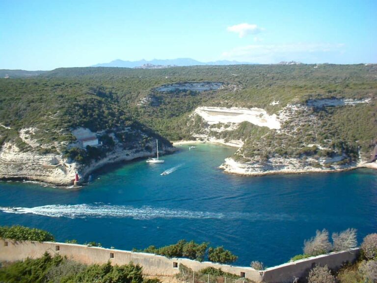 Linea Blu, anticipazioni di sabato 20 ottobre 2018: alla scoperta Bocche di Bonifacio e de la Maddalena!