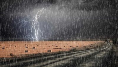 Bomba d'acqua e maltempo a Firenze. Gli ultimi aggiornamenti