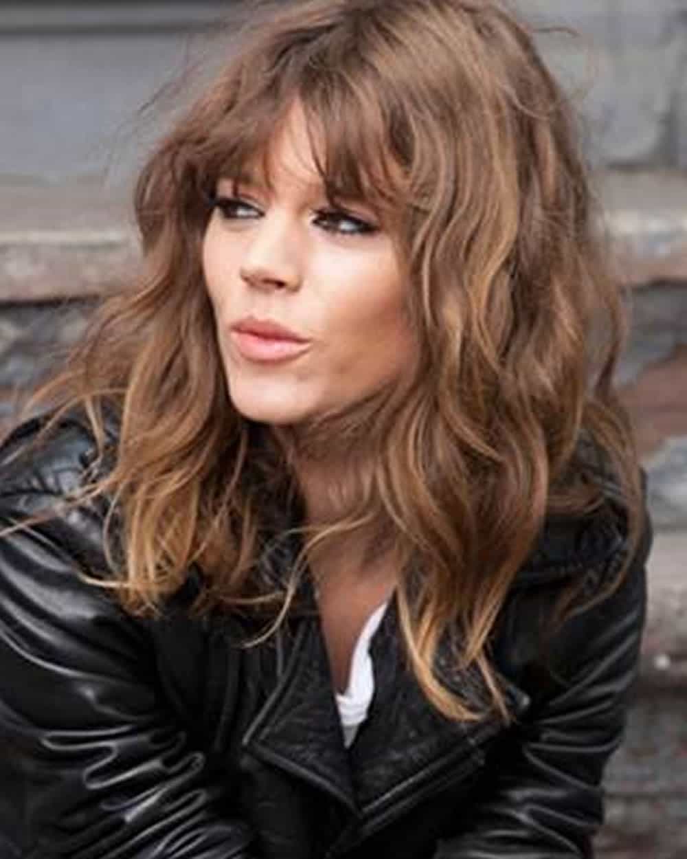 Tagli Capelli Autunno,Inverno 2018,2019 le scalature per acconciature dinamiche!