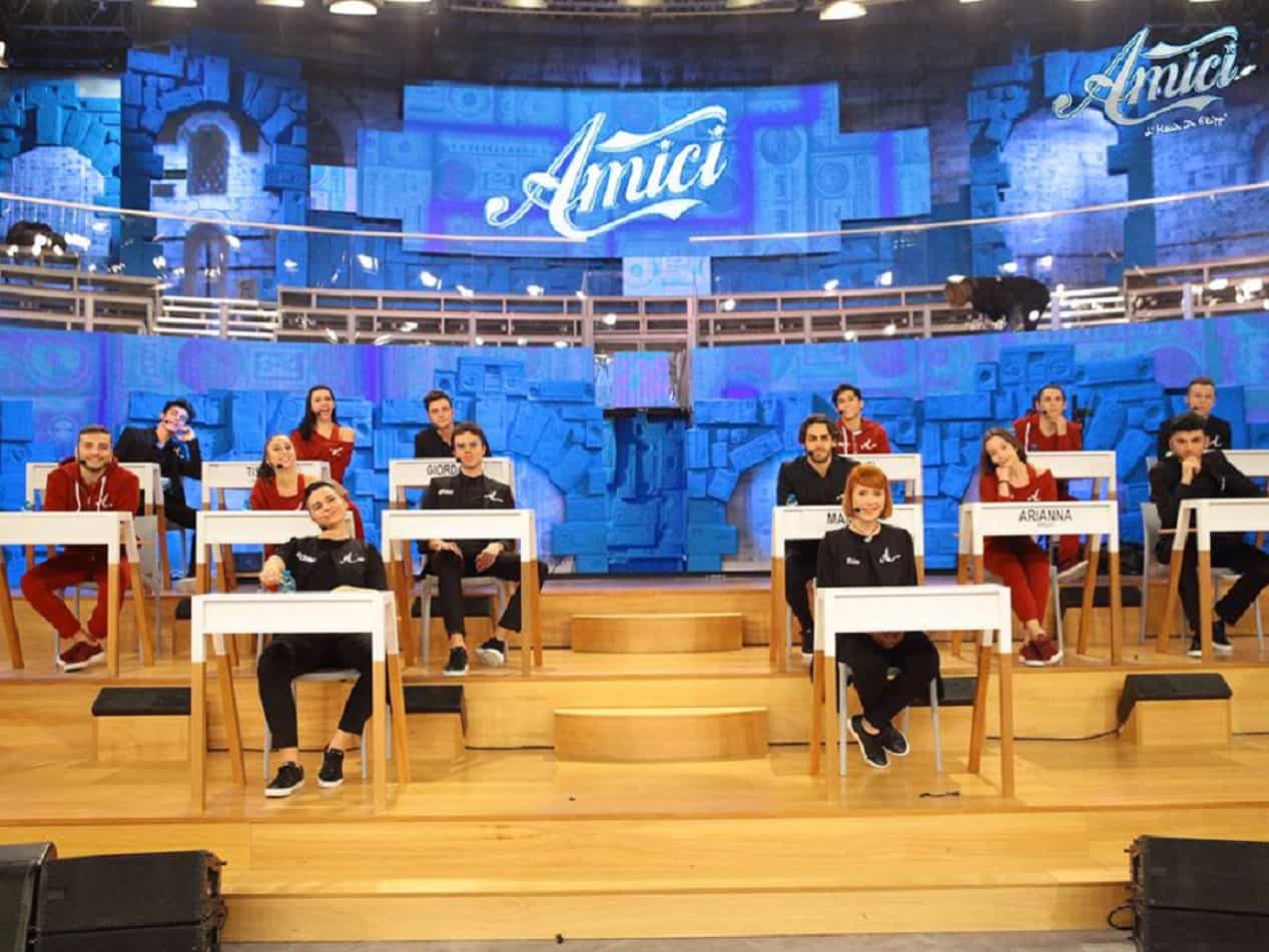 Amici Di Maria De Filippi Chi è Uscito Ieri Sera