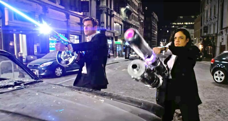 Chris Hemsworth e Tessa Thompson nel primo trailer di Men in Black: International