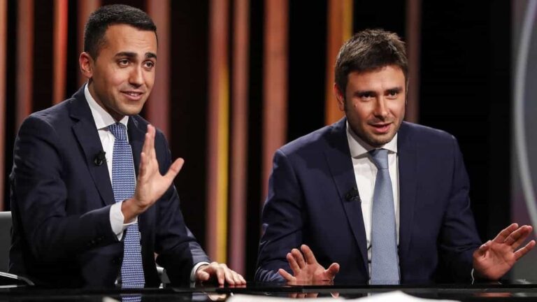 Di Maio e Di Battista annunciano taglio stipendi parlamentari. La risposta di Salvini