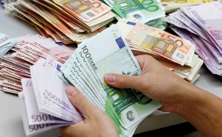 Istat, terzo trimestre del 2018: aumento pressione fiscale e calo potere d'acquisto delle famiglie!