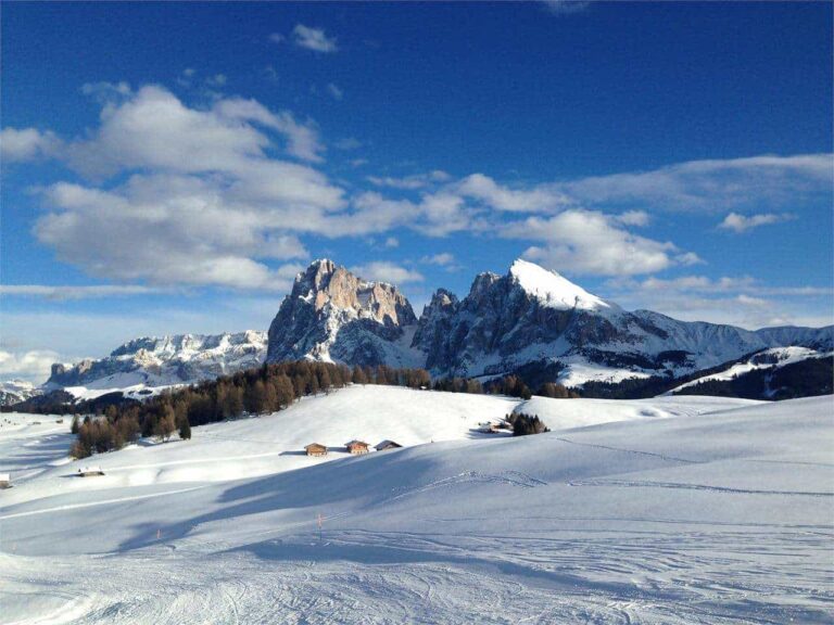 Linea Verde Sentieri anticipazioni 22 luglio 2023. All'ombra del Monte Rosa!