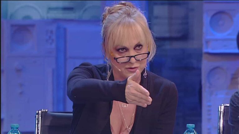 Amici 2019, lo scontro tra Alessandra Celentano e Mowgli nella puntata di sabato 9 febbraio 2019!