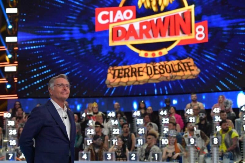 Ciao Darwin 8: le anticipazioni di stasera venerdì 31 maggio 2019. Puntata speciale Darwin di Donatello!