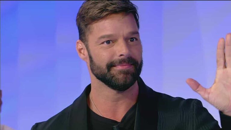 Chi è Ricky Martin, nuovo direttore artistico del serale di Amici 2019!