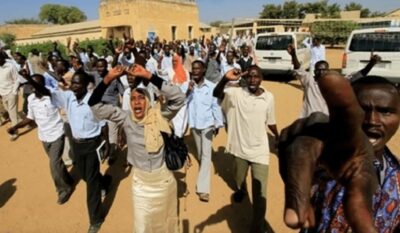 Proteste-in-Sudan-min