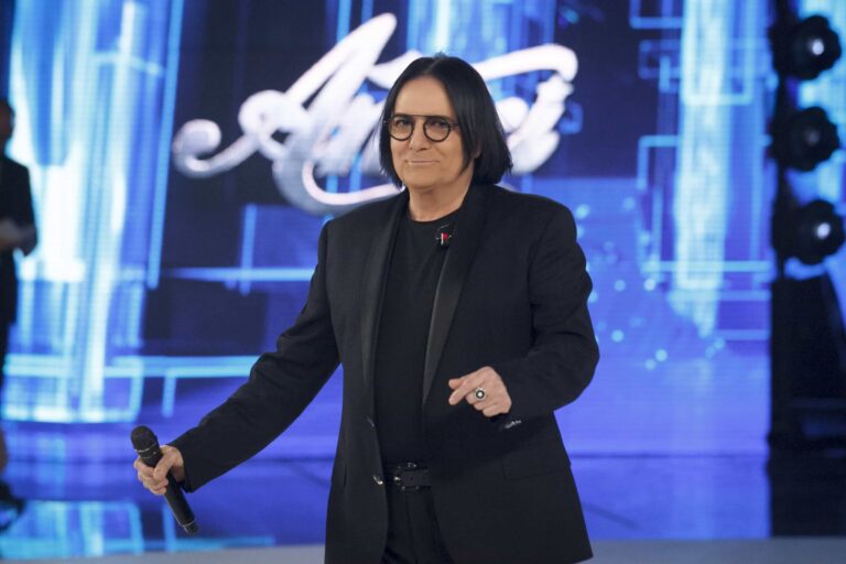 Chi è Renato Zero, super ospite ad Amici 2019