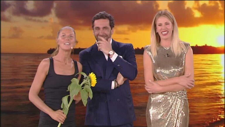 Isola dei Famosi 2019, l'incontro tra Marina La Rosa e il marito Guido Bellitti nella puntata finale!