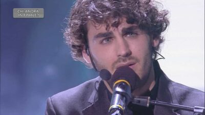 Chi è Alberto Urso, il finalista di Amici 2019 stasera 25 maggio 2019!