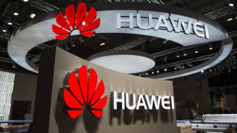 Trump concede una sospensione temporanea dal divieto di Huawei