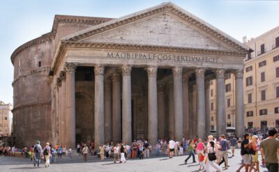 A Sua Immagine: anticipazioni oggi sabato 15 giugno 2019. Tappa al Pantheon per il Tour nella Roma cristiana