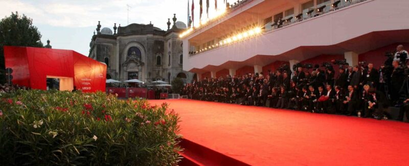 Mostra Cinema di Venezia 2023 al via oggi 30 agosto 2023. Si parte con Il Comandante