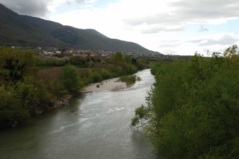 Linea Verde anticipazioni di oggi domenica 13 ottobre 2019. Un percorso tra Benevento e Solopaca