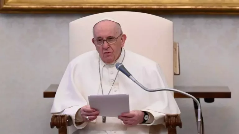 Papa Francesco, l'Angelus di oggi domenica 21 luglio