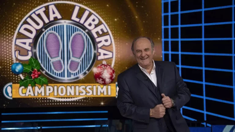 Caduta Libera - Canale 5 - Gerry Scotti