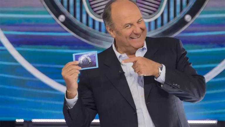 Caduta Libera - Canale 5 - Gerry Scotti
