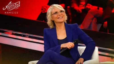 Serale di Amici - Canale 5 - Maria De Filippi